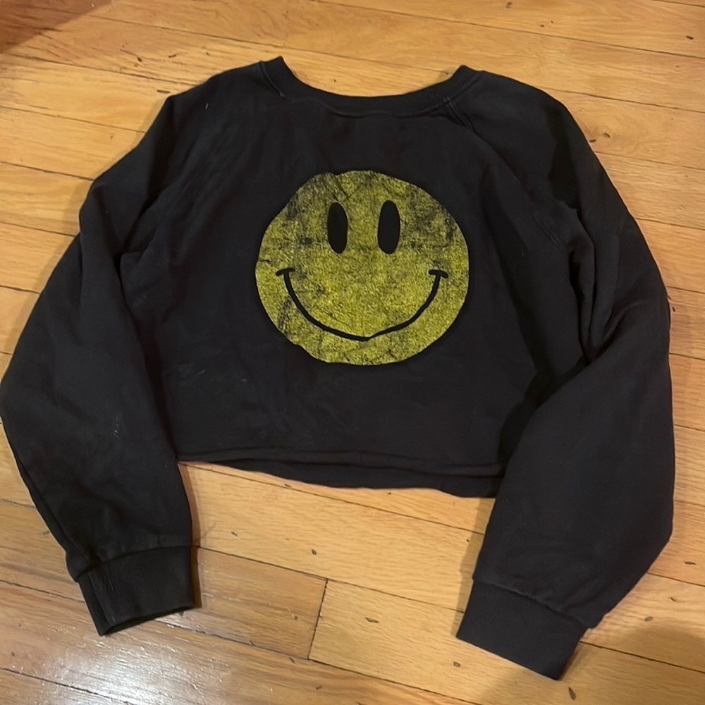 KIDS Prince Peter Black Cropped Long Sleeve Shirt w/ Yellow Smiley Face Size XL